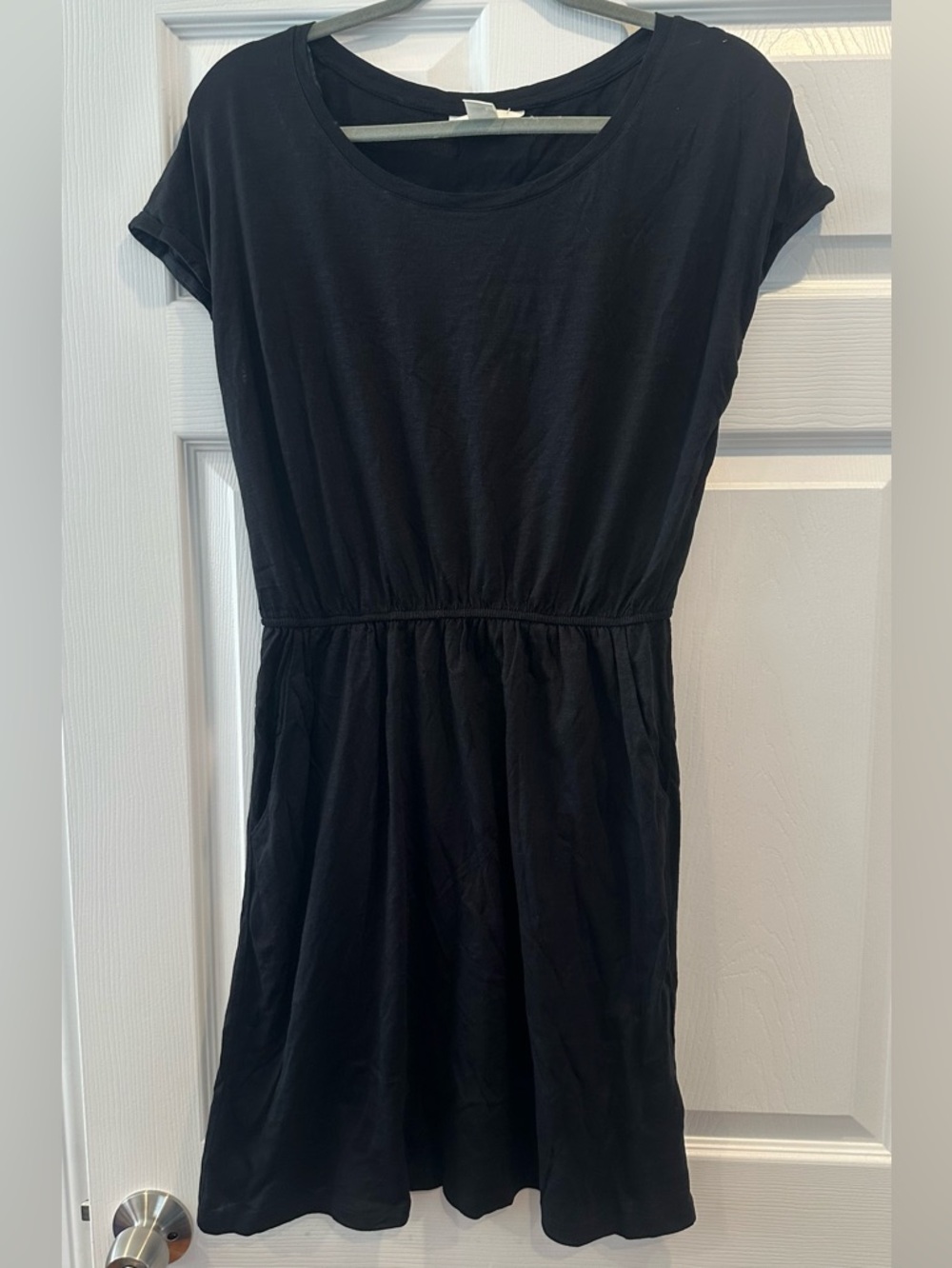 H&M Black Short-Sleeve Gathered-Waist Dress